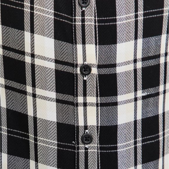 Torrid 1X Long Tunic Top Black Plaid Hi Lo Shirt - Picture 3 of 6